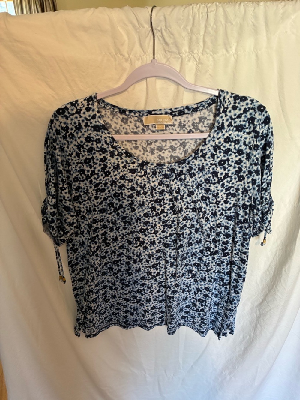 Michael Kors Blue Floral Scoop Neck Short Sleeve Top